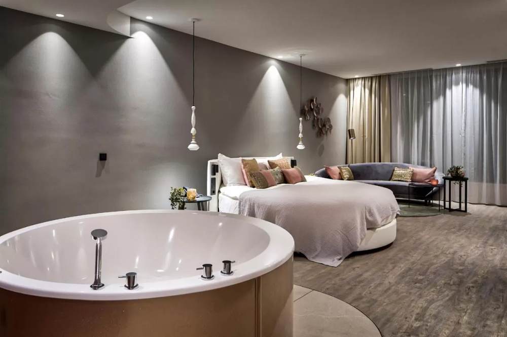 Hotels met bubbelbad ⁂ TOP 10 luxe hotelkamers