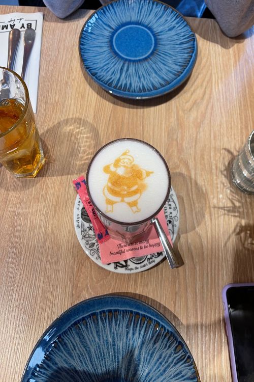 Wikkelboat-Rotterdam-Brunch-By-Ami-2