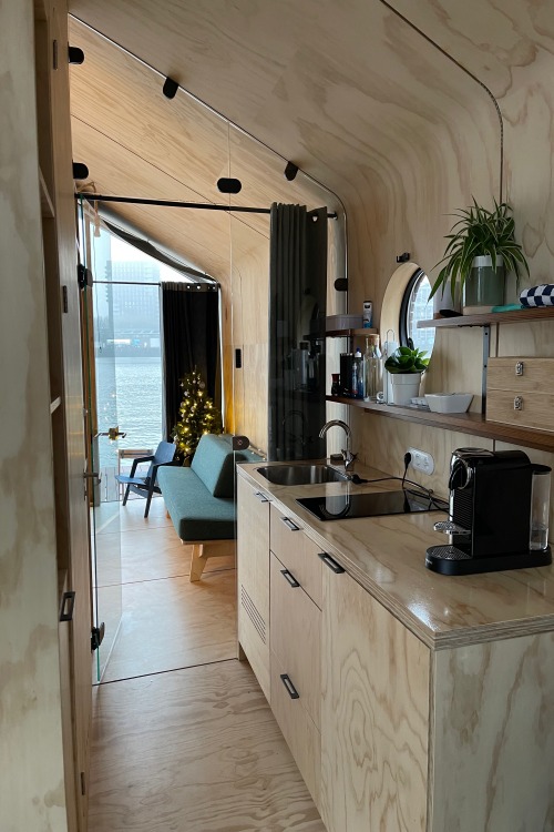 Wikkelboat-Rotterdam-Interieur-Keuken
