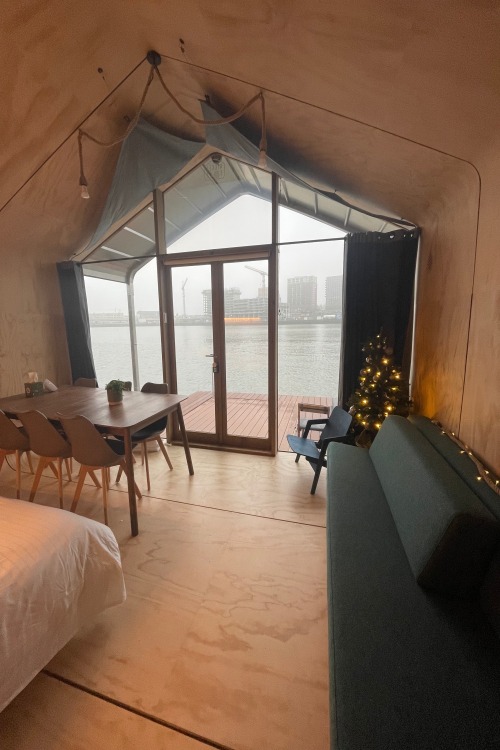 Wikkelboat-Rotterdam-Interieur-Woonkamer