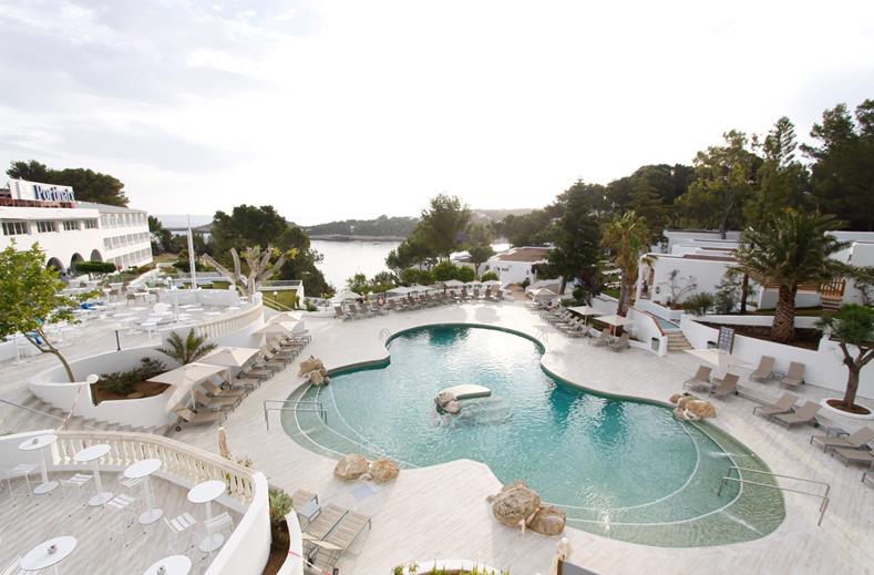 Top 12 mooiste hotels Ibiza | Dit zijn de leukste plekken op ’t eiland