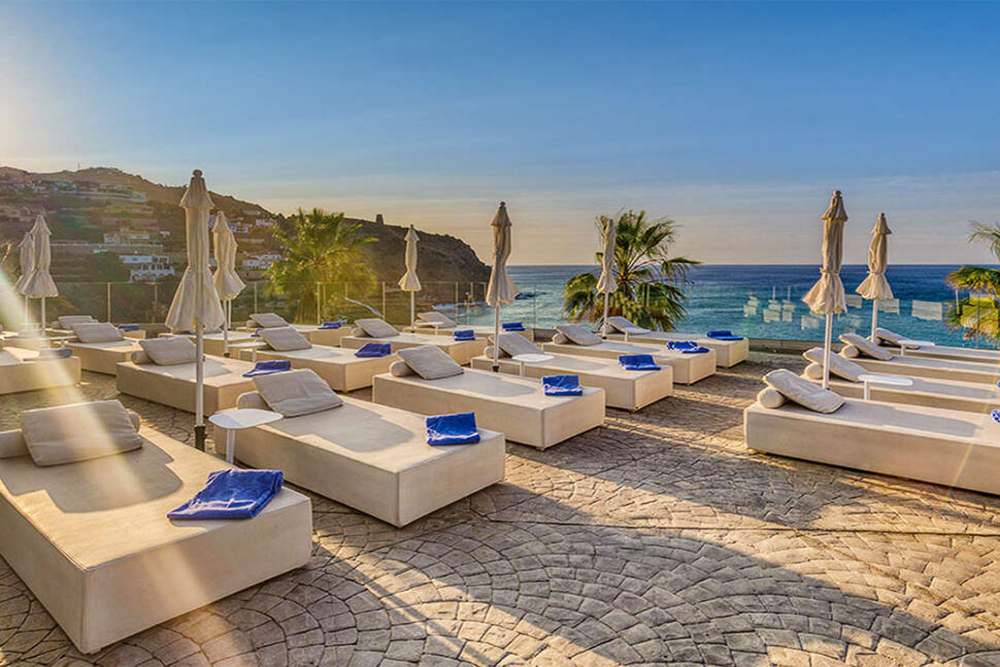 het dakterras van het hotel in Spanje
